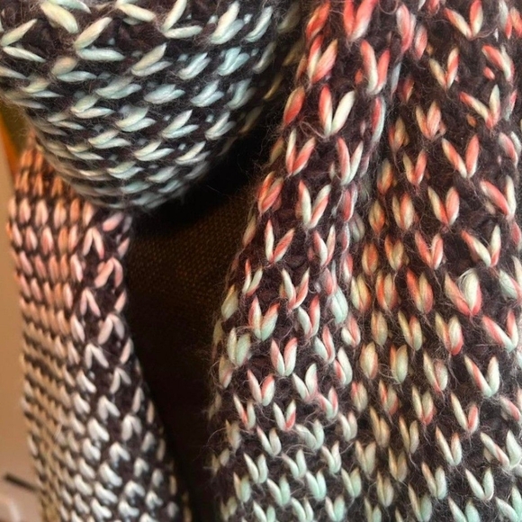 Multicolor Knit Scarf - Picture 2 of 3